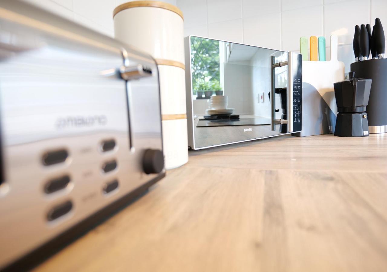 Modern Spark Home With Parking, Garden, Wi-Fi Birmingham Extérieur photo