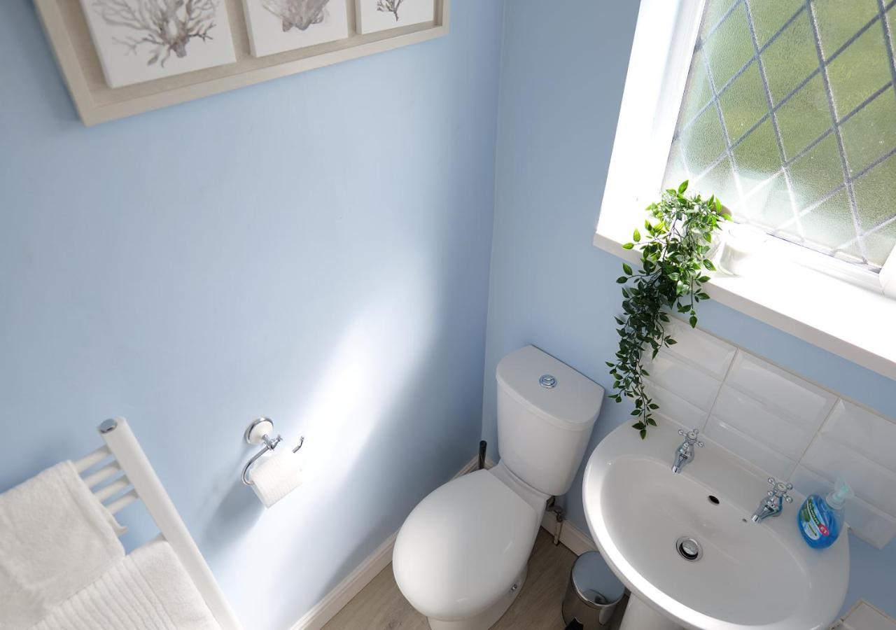 Modern Spark Home With Parking, Garden, Wi-Fi Birmingham Extérieur photo