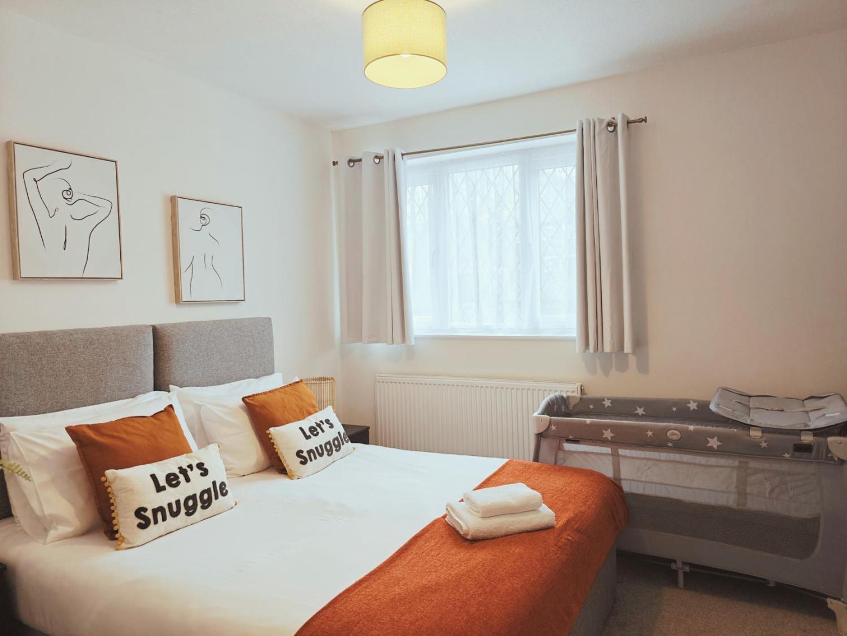 Modern Spark Home With Parking, Garden, Wi-Fi Birmingham Extérieur photo